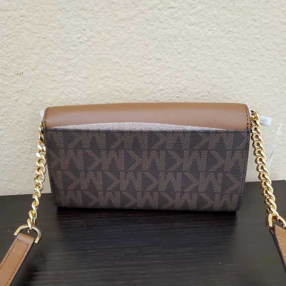 Michael kors Jet Set Charm Crossbody - Picture 5 of 8